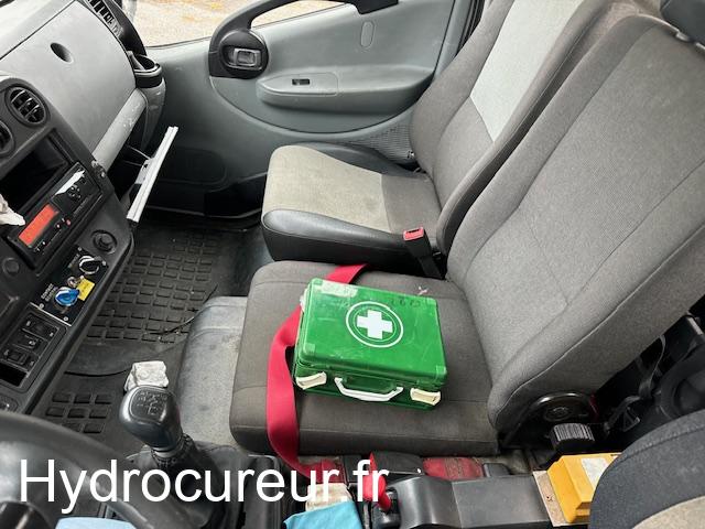 Image 12